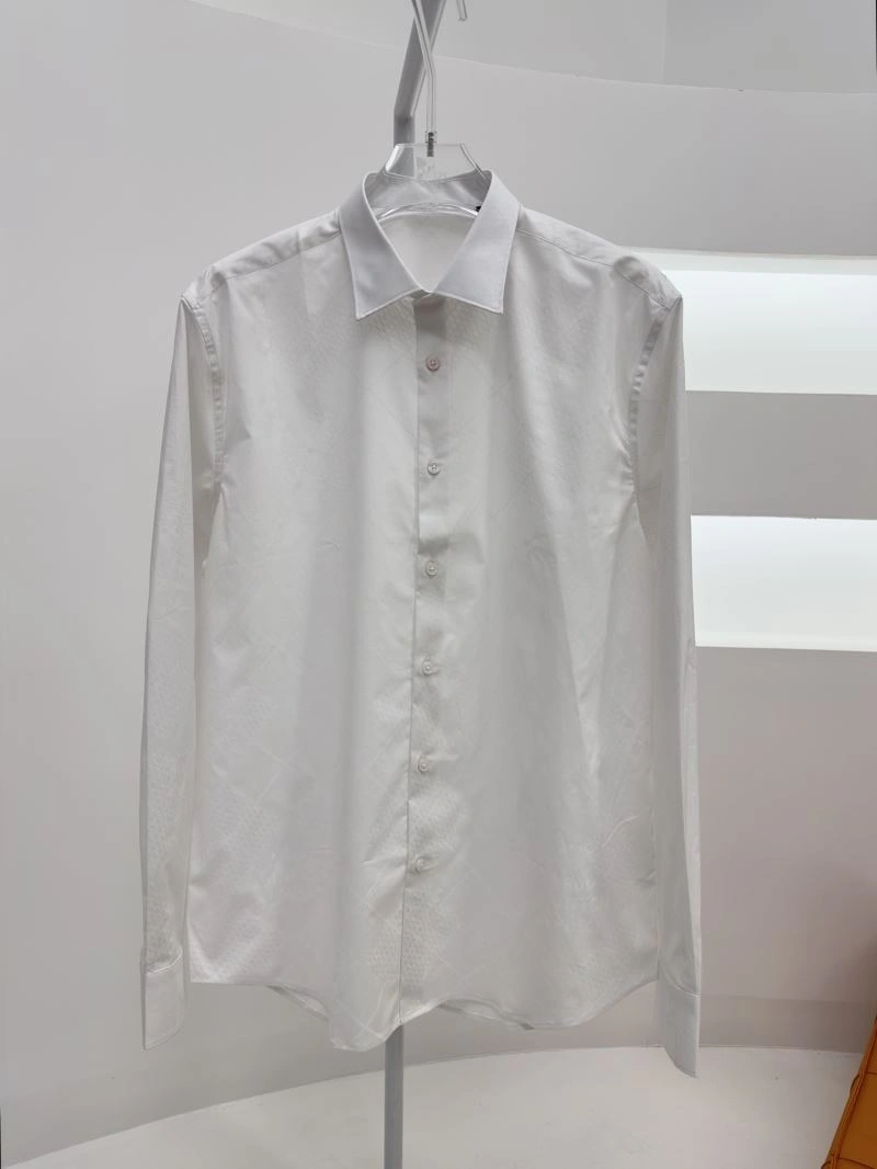Functional Louis Vuitton Shirts 139007