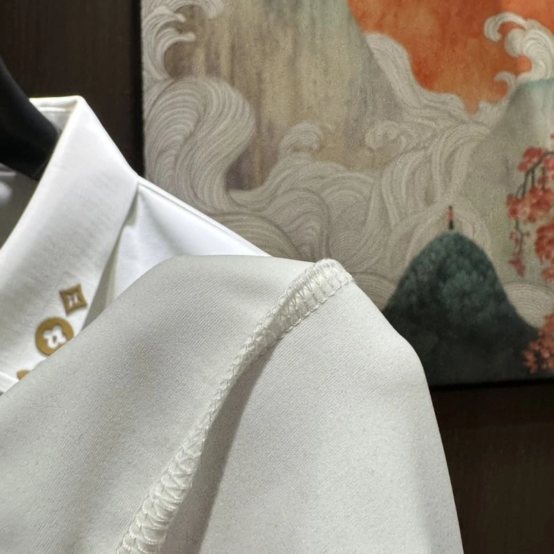 Functional Louis Vuitton Shirts 137518