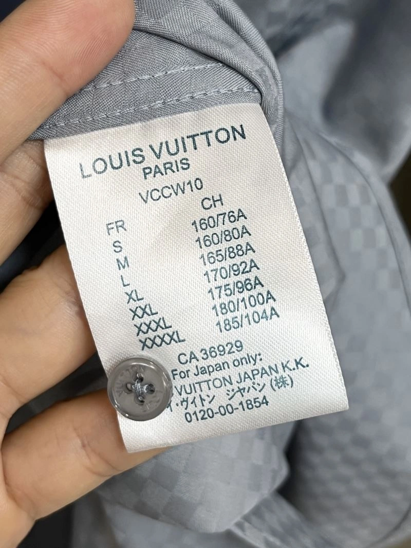 OdorResistant Louis Vuitton Shirts 137498