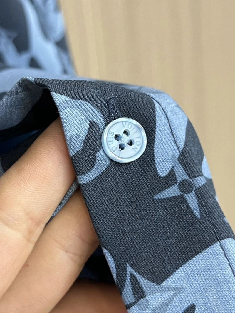 NewStyle Louis Vuitton Shirts 137491