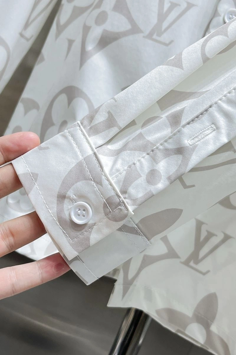 Louis Vuitton Shirts Youthful 137490