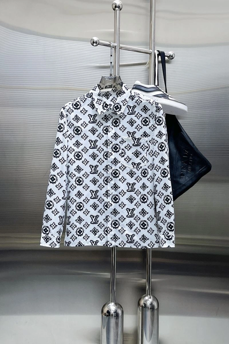Affordable Louis Vuitton Shirts 137497