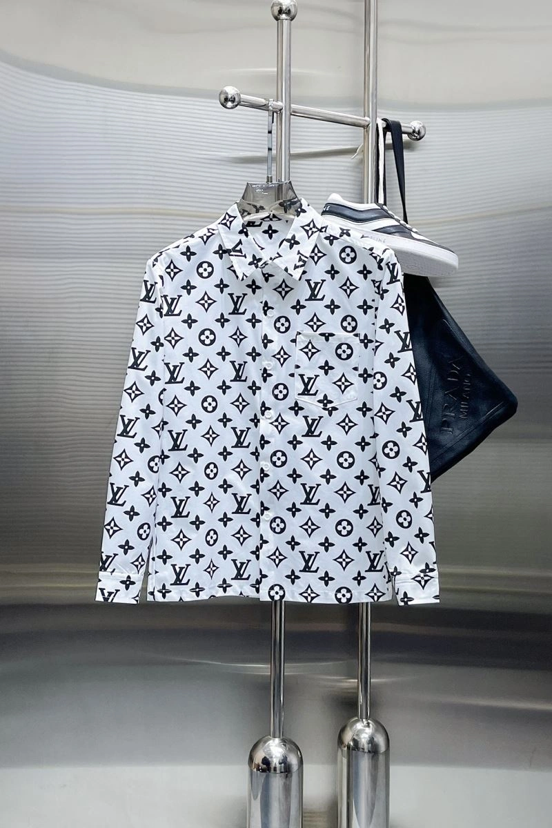Sustainable Louis Vuitton Shirts 137508