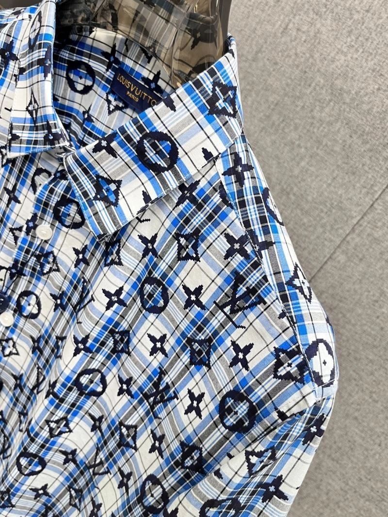 Stylish Louis Vuitton Shirts 137479