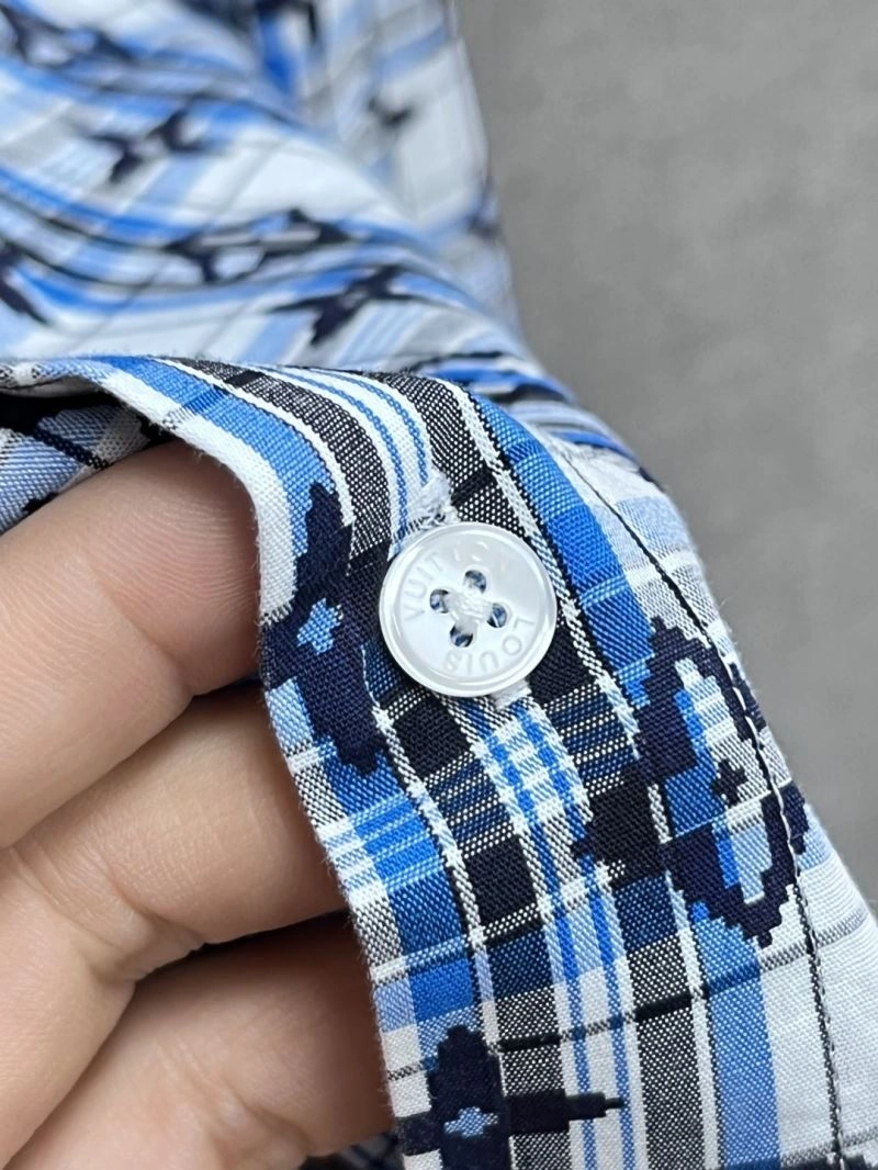 Stylish Louis Vuitton Shirts 137479