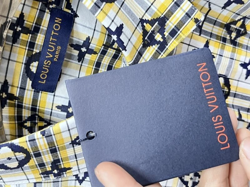 Louis Vuitton Shirts Lightweight 137480