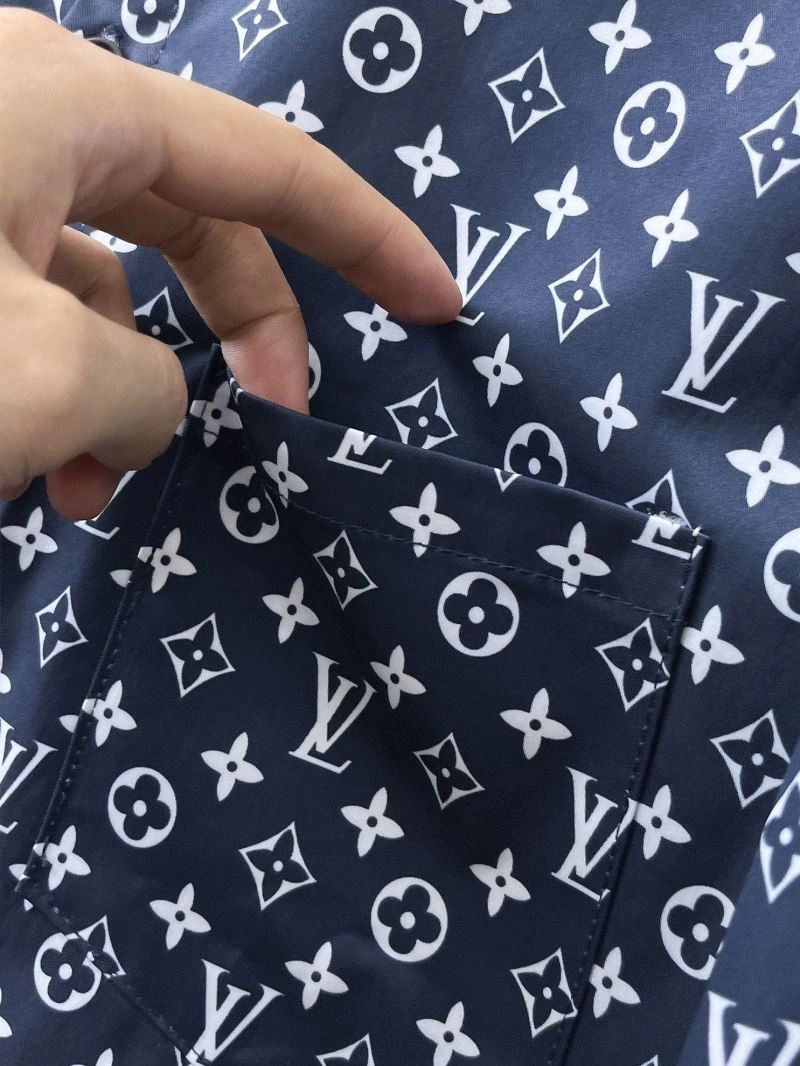 Louis Vuitton Shirts Youthful 137475