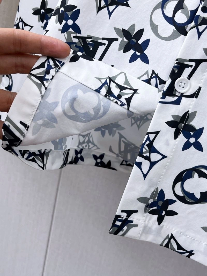 Louis Vuitton Shirts Sophisticated 137456