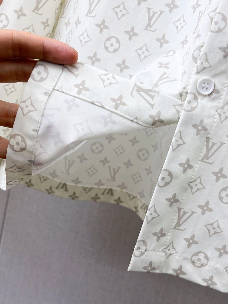 Timeless Louis Vuitton Shirts 137470