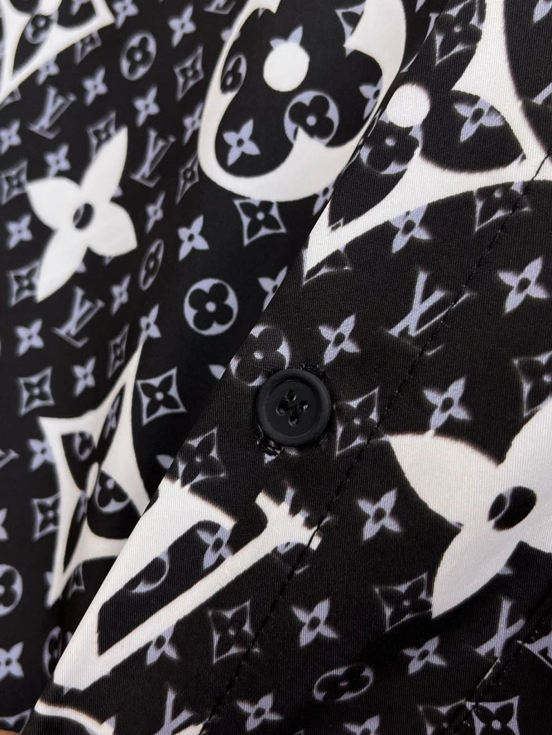 Louis Vuitton Shirts Durable 137451