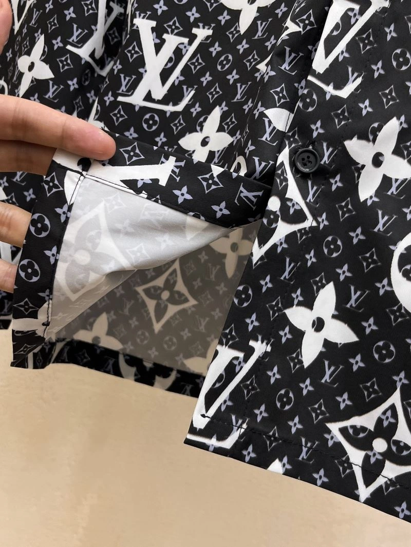 Louis Vuitton Shirts Durable 137451