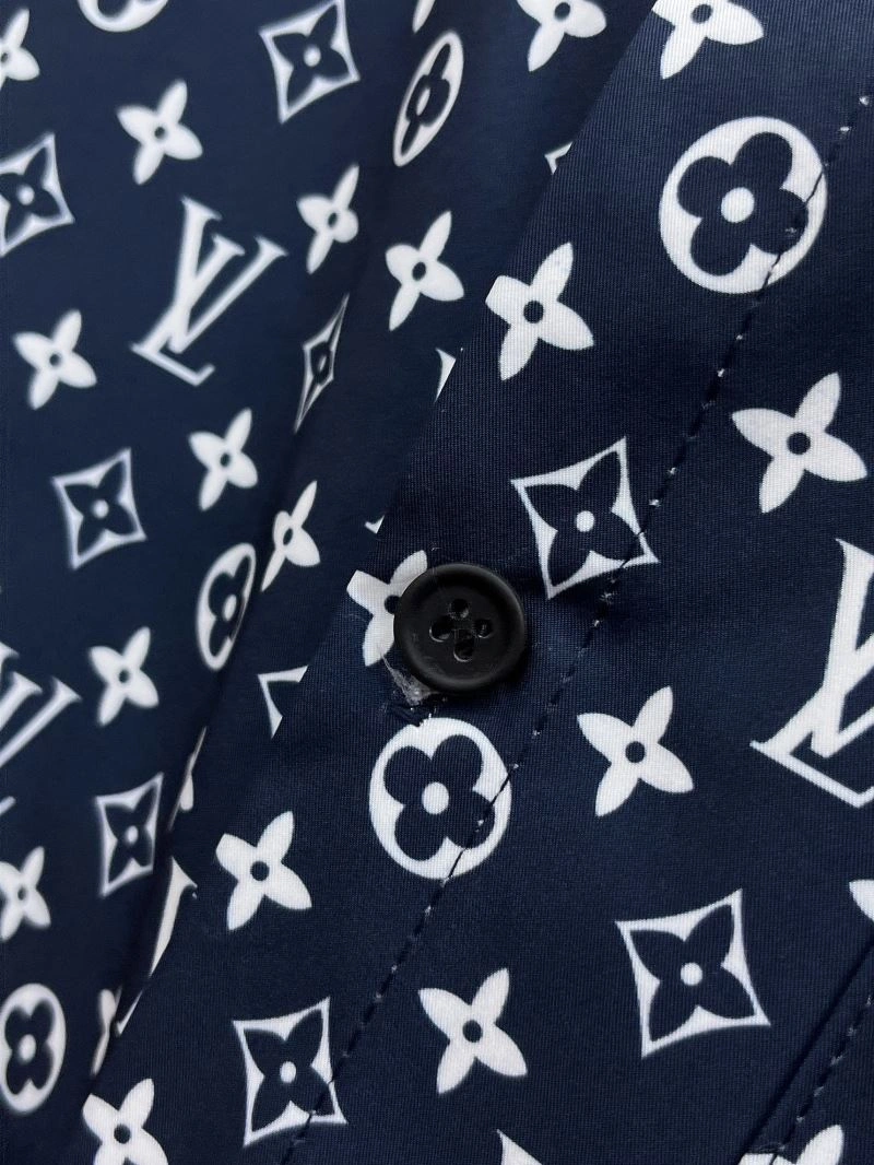 Louis Vuitton Shirts Sleek 137446