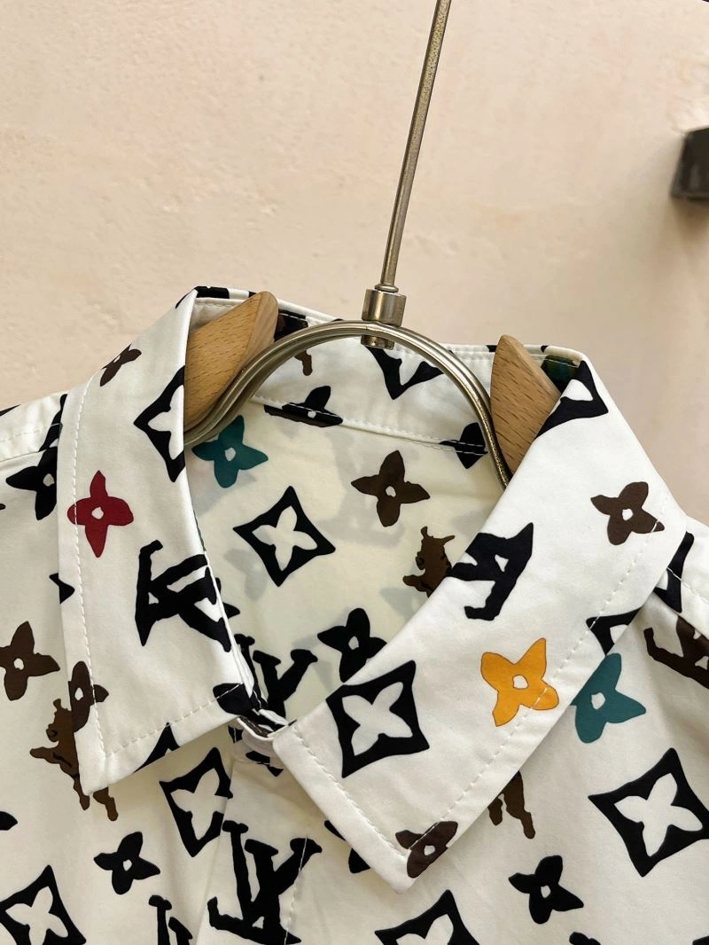 Louis Vuitton Shirts ModernLook 137445
