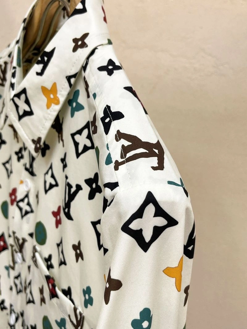 Louis Vuitton Shirts ModernLook 137445