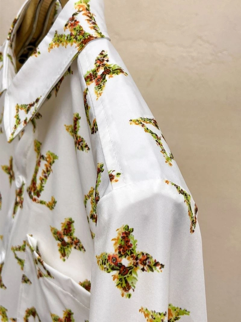 Casual Louis Vuitton Shirts 137481