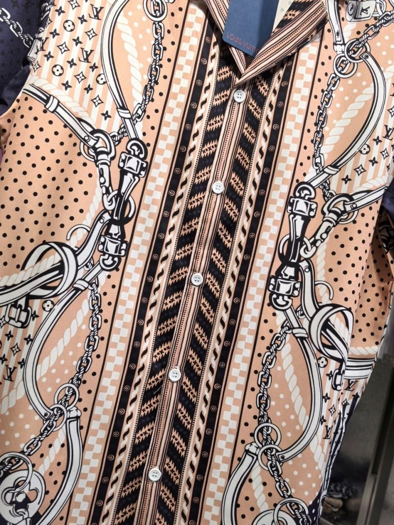 Louis Vuitton Shirts Colorful 136473