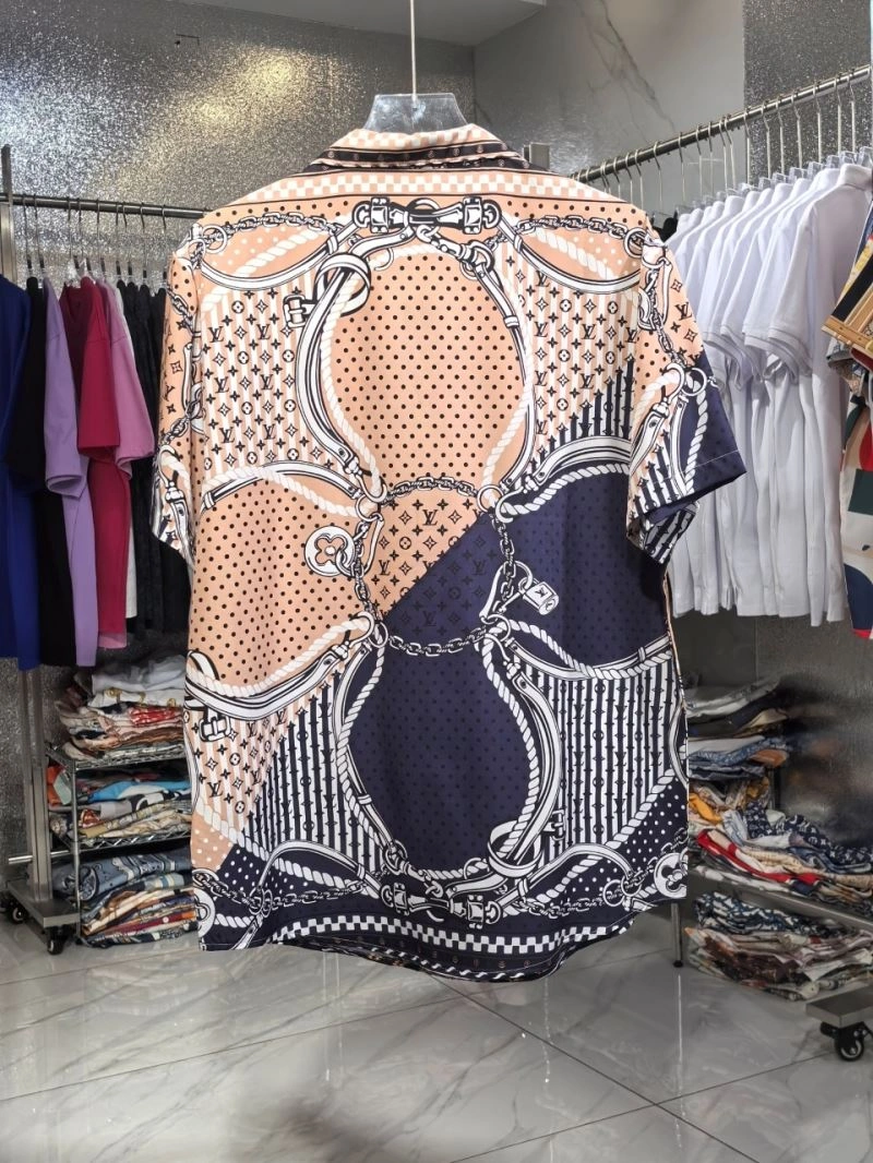 Louis Vuitton Shirts Colorful 136473