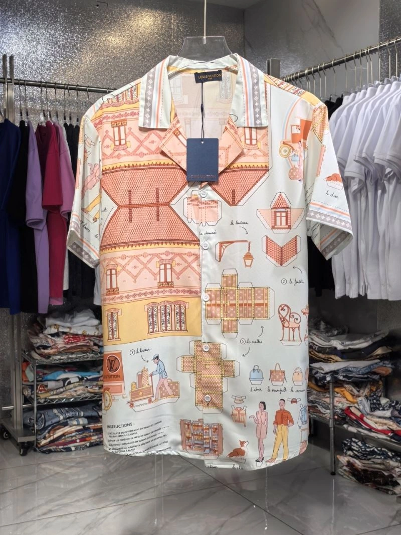 Louis Vuitton Shirts EyeCatching 136485