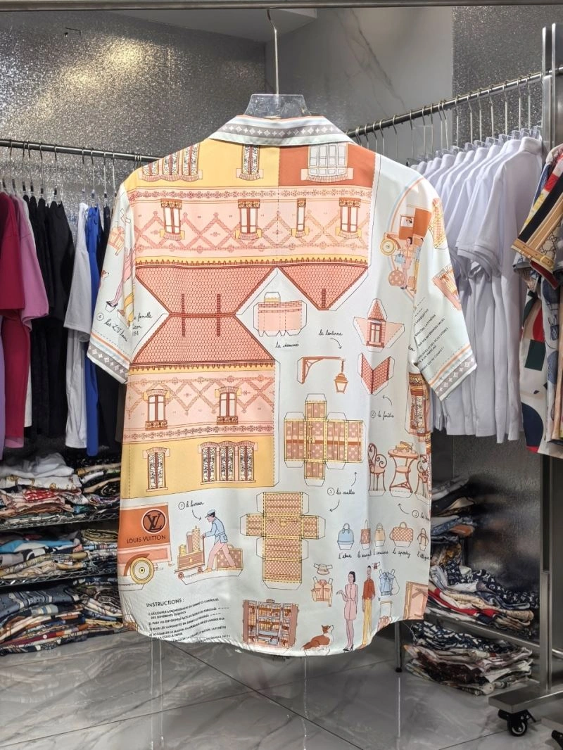 Louis Vuitton Shirts EyeCatching 136485