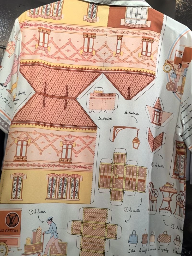 Louis Vuitton Shirts EyeCatching 136485