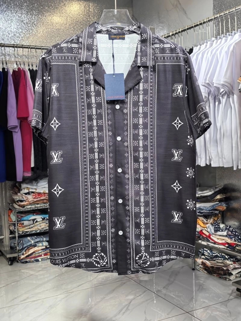 DailyWear Louis Vuitton Shirts 136476