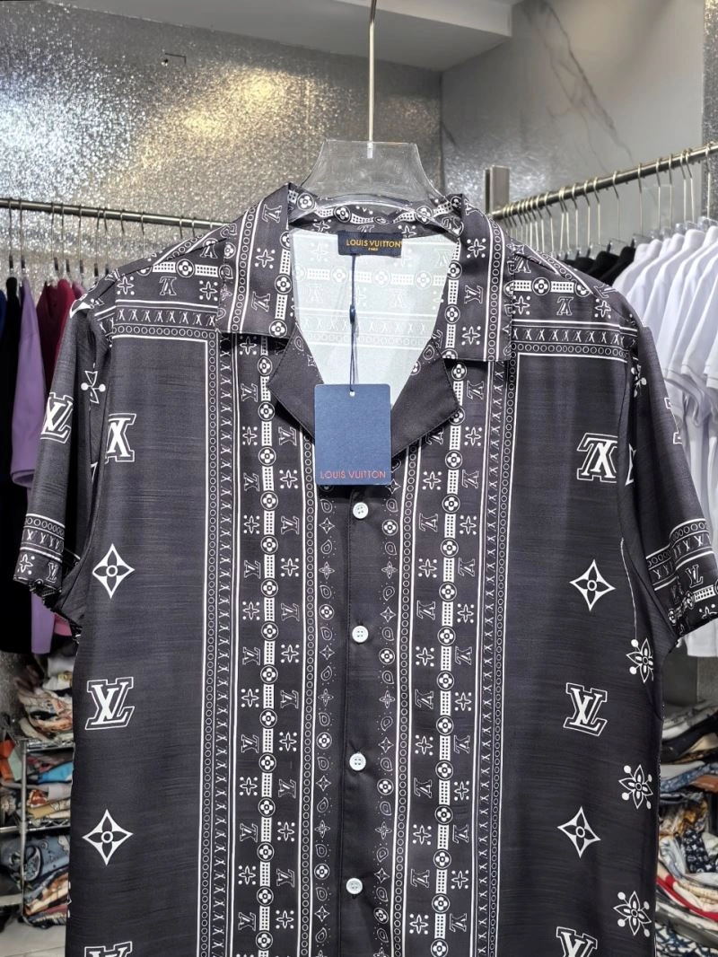DailyWear Louis Vuitton Shirts 136476