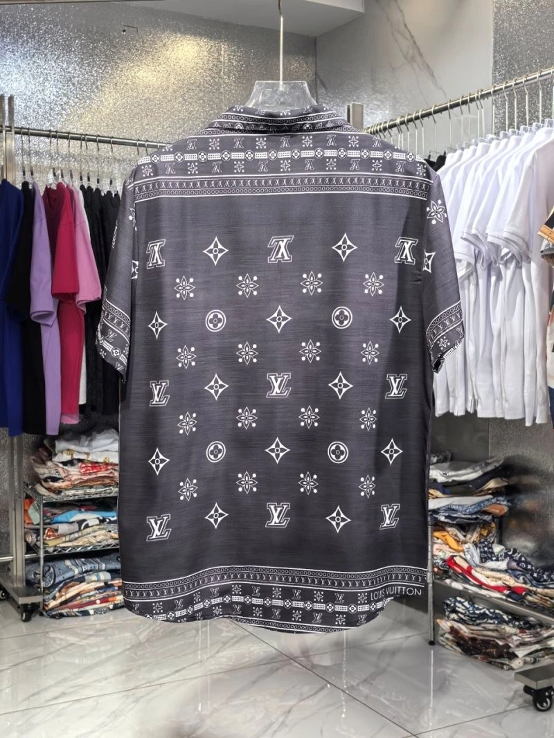 DailyWear Louis Vuitton Shirts 136476