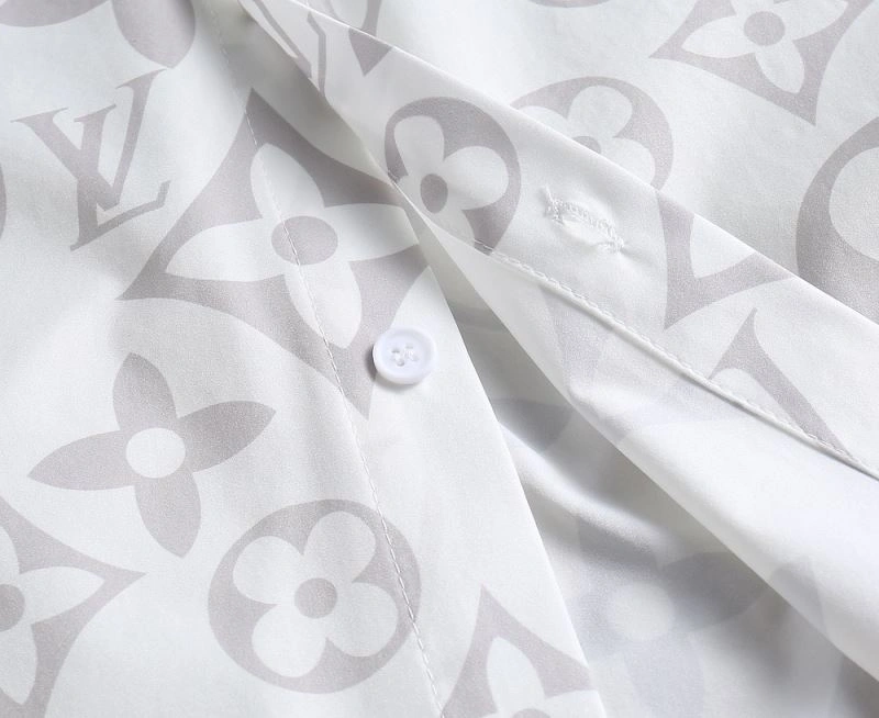 ZipUp Louis Vuitton Shirts 136467