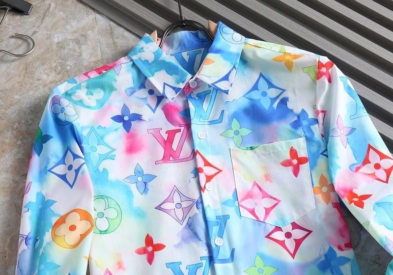 Stylish Louis Vuitton Shirts 136465