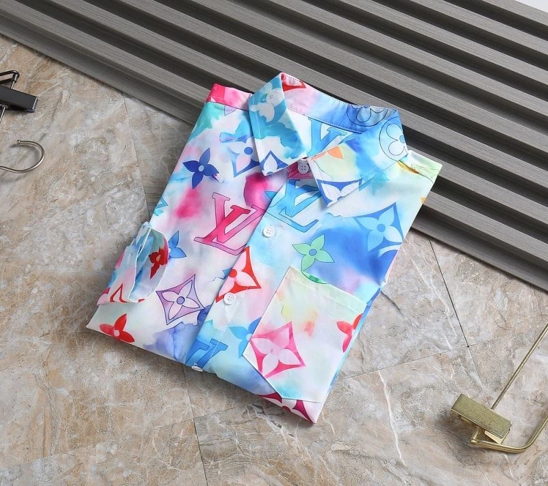 Stylish Louis Vuitton Shirts 136465