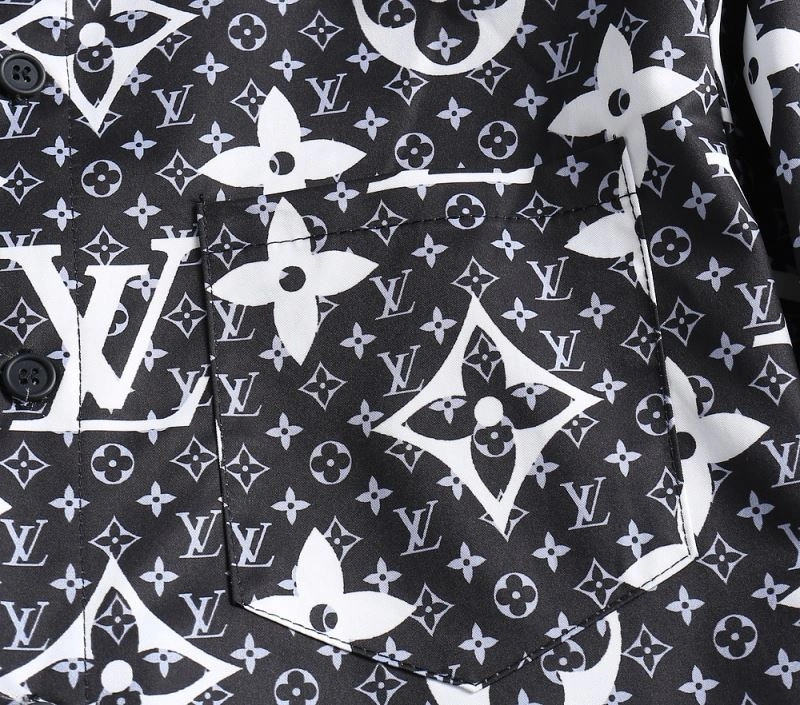 Trendsetting Louis Vuitton Shirts 136477