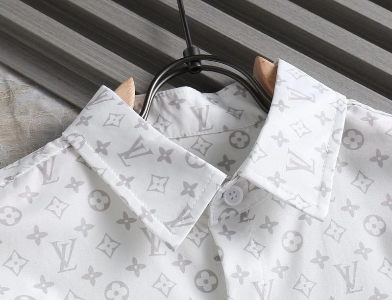 Louis Vuitton Shirts Fashionable 136461