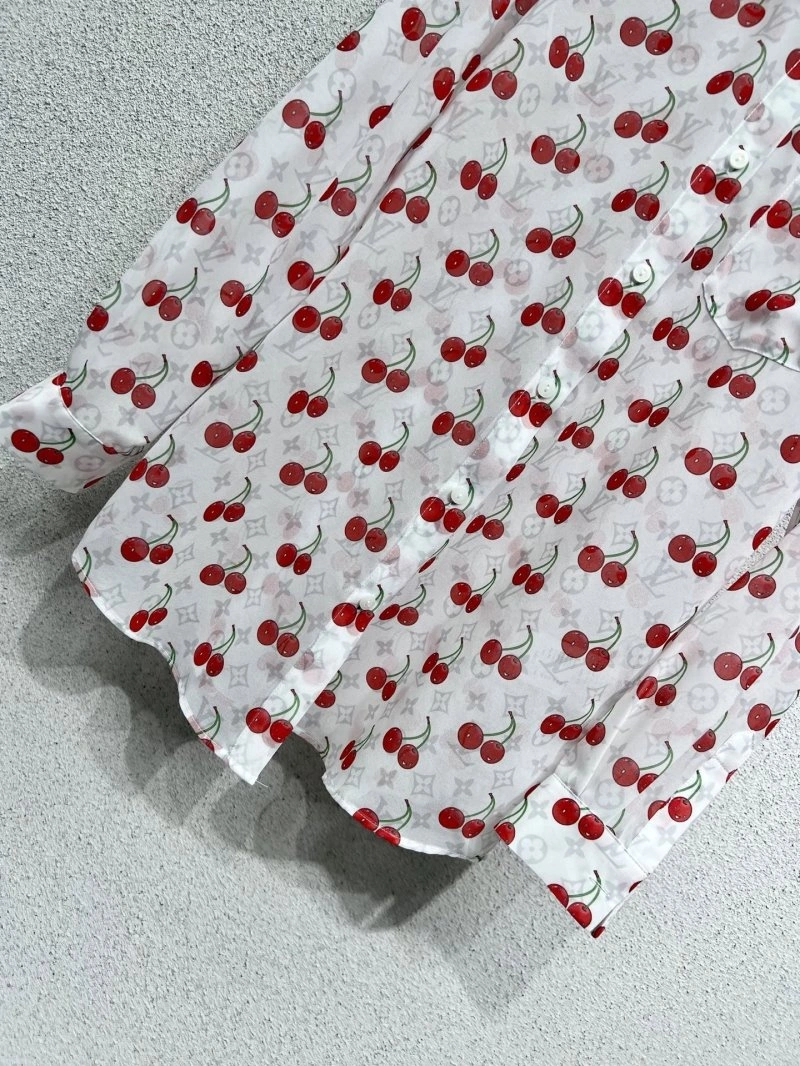 Chic Louis Vuitton Shirts 131049