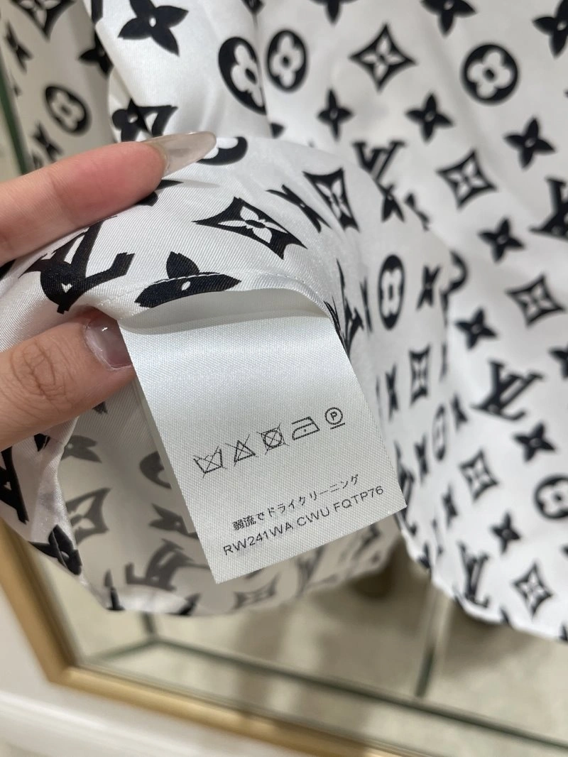 WeatherProof Louis Vuitton Shirts 131047