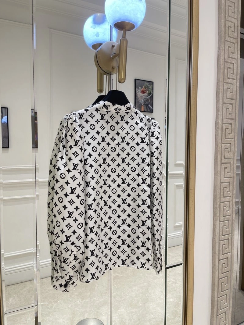 WeatherProof Louis Vuitton Shirts 131047