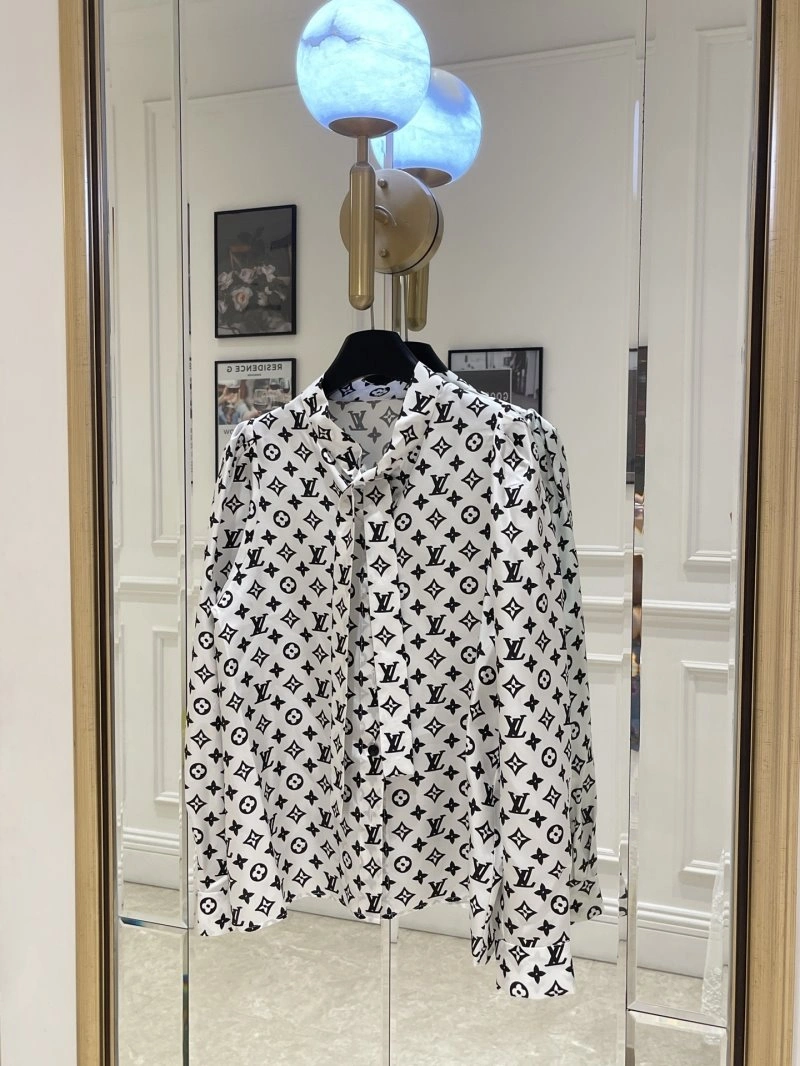 WeatherProof Louis Vuitton Shirts 131047