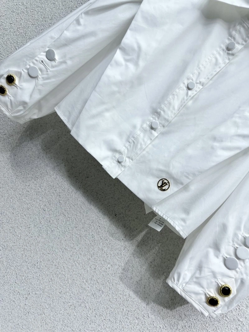 Stylish Louis Vuitton Shirts 131740