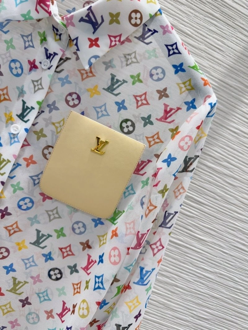 Lightweight Louis Vuitton Shirts 131743