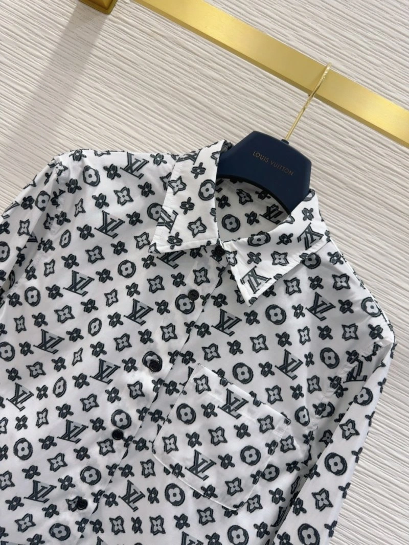 Louis Vuitton Shirts FashionForward 131732