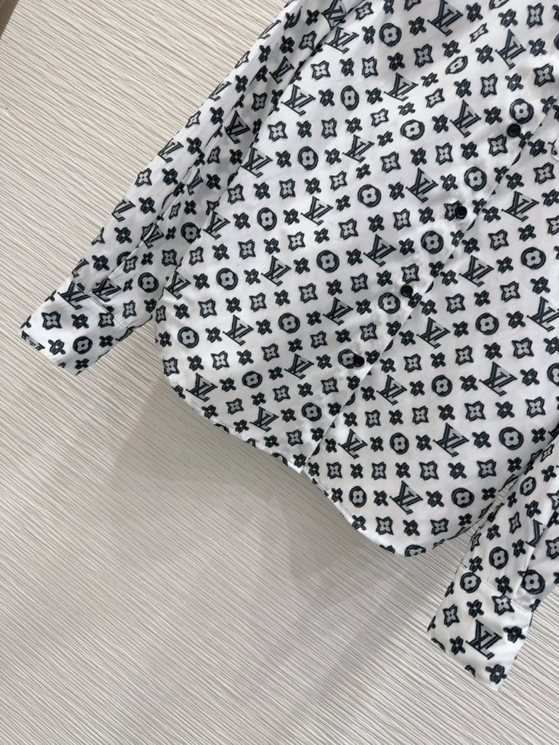 Louis Vuitton Shirts FashionForward 131732