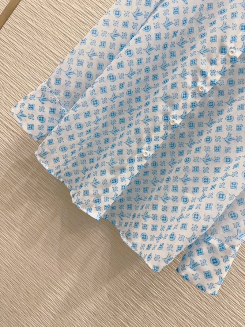 Louis Vuitton Shirts Vibrant 131723