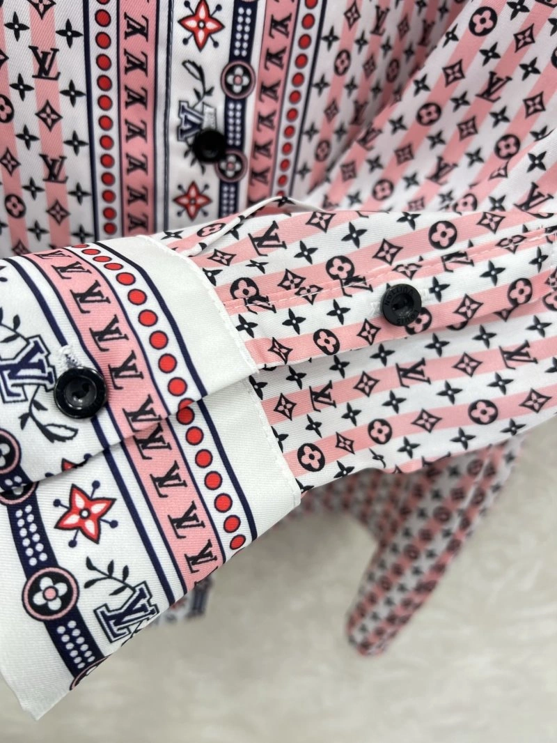Stylish Louis Vuitton Shirts 131721