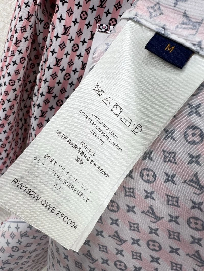 Stylish Louis Vuitton Shirts 131721
