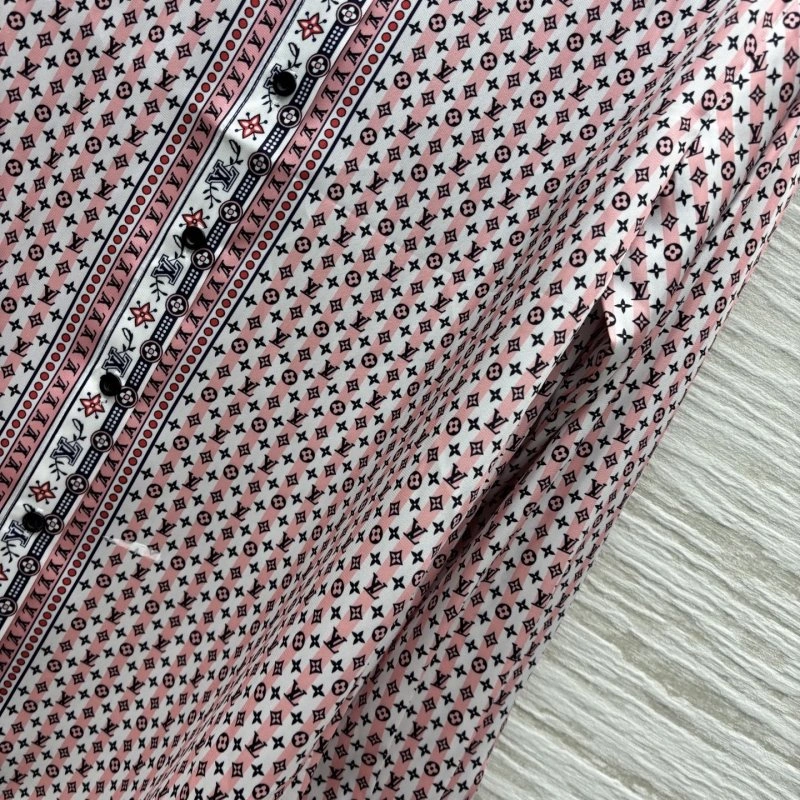 ComfortFit Louis Vuitton Shirts 131710