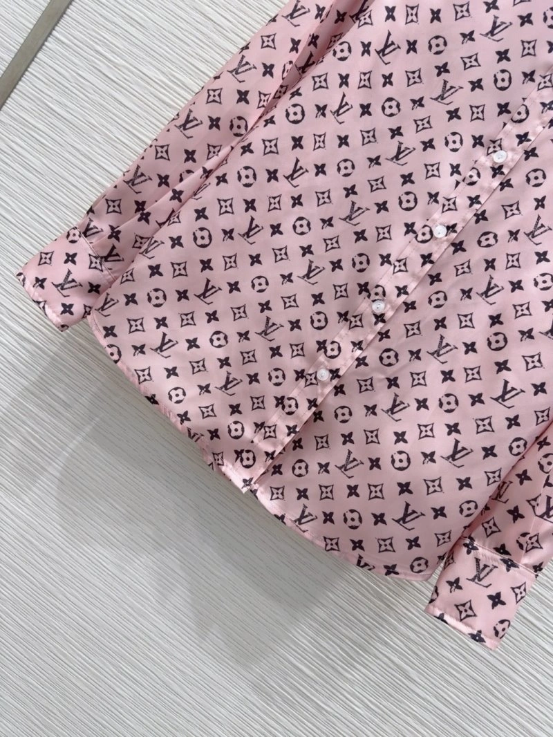 Vibrant Louis Vuitton Shirts 131714