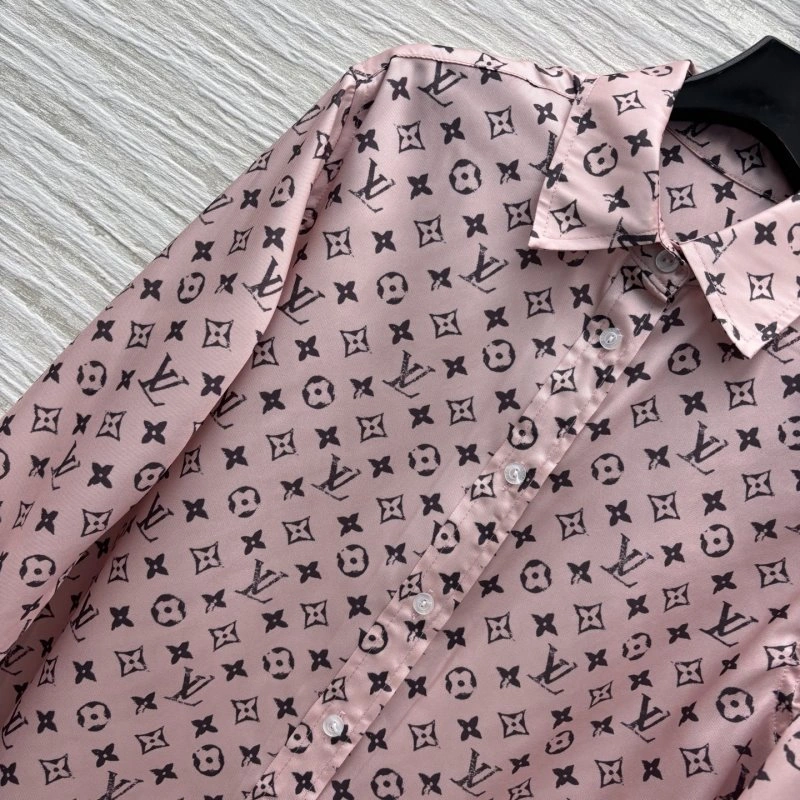 Stylish Louis Vuitton Shirts 131711