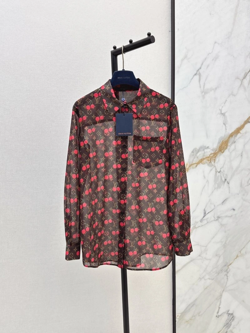 EyeCatching Louis Vuitton Shirts 130692