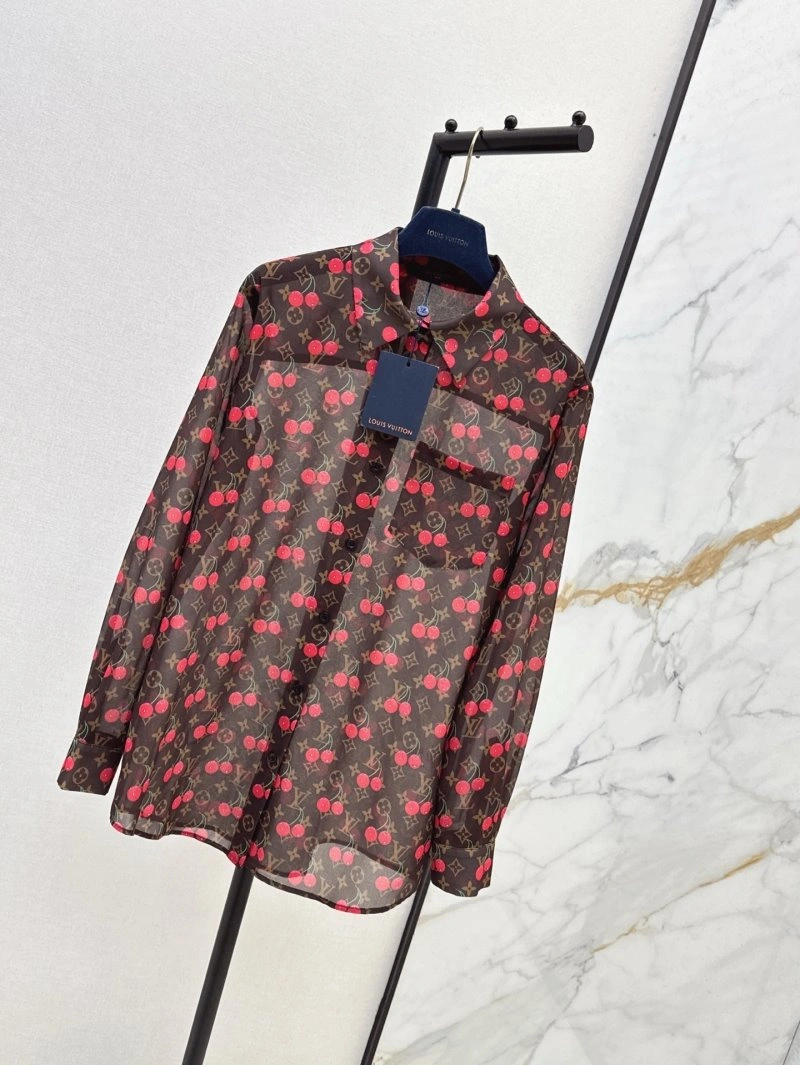 EyeCatching Louis Vuitton Shirts 130692