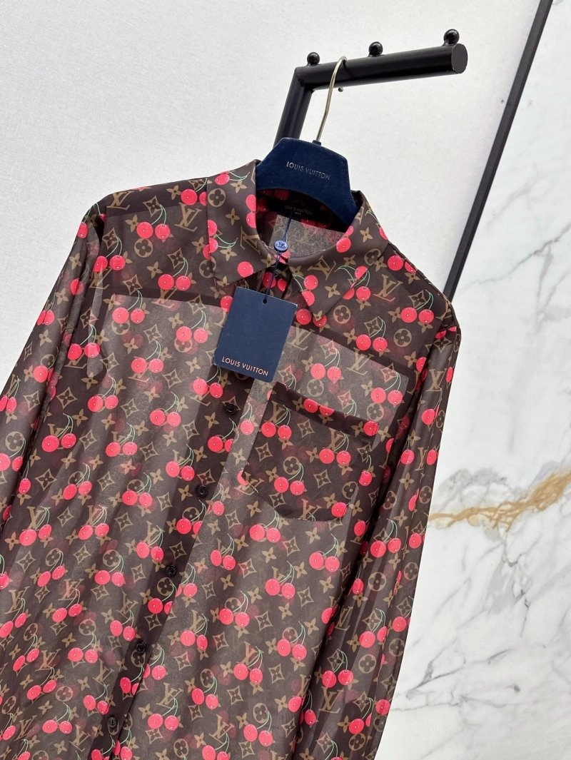 EyeCatching Louis Vuitton Shirts 130692