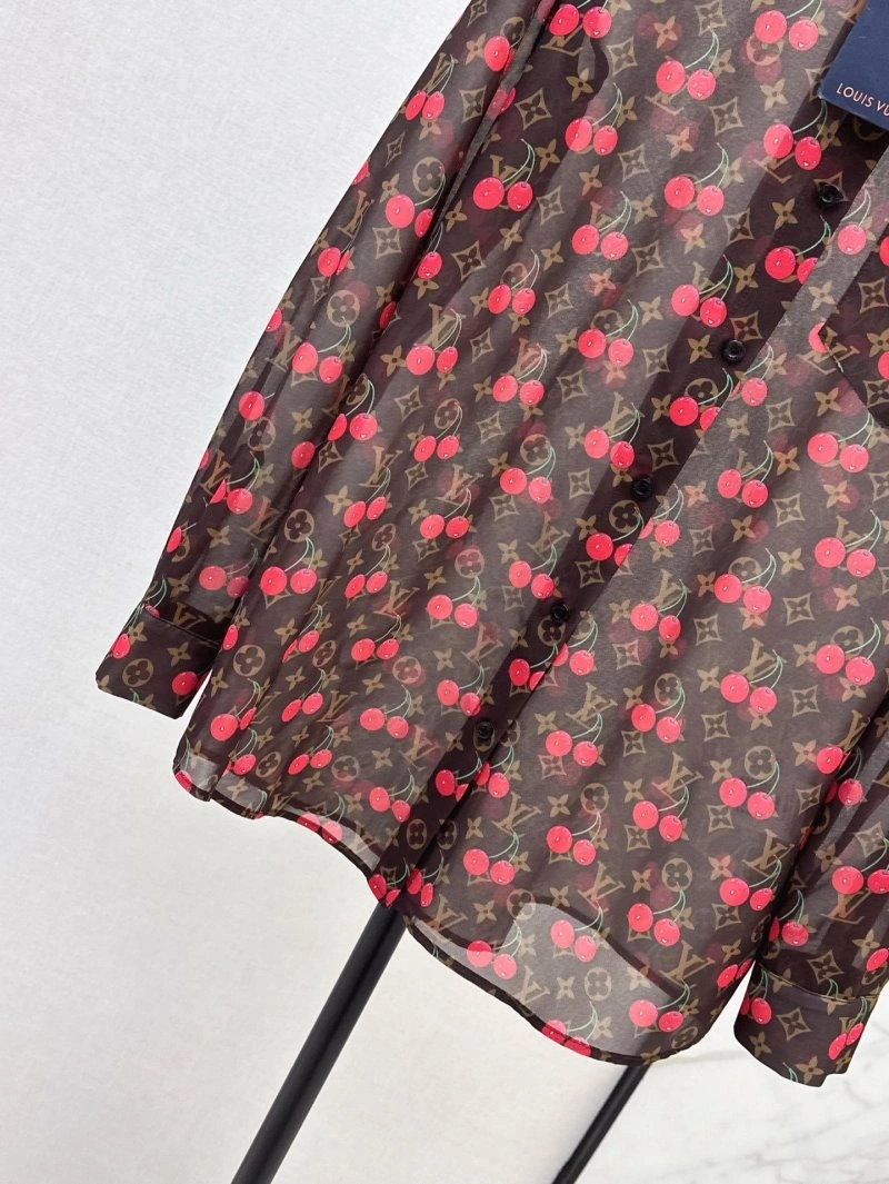 EyeCatching Louis Vuitton Shirts 130692